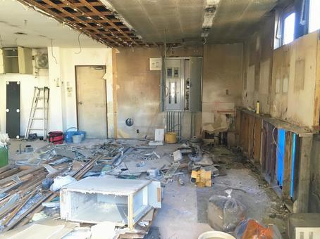 マンション内部解体